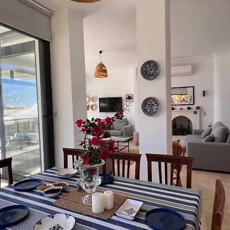 Serefe Villa *